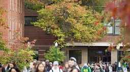 Fall on UO campus